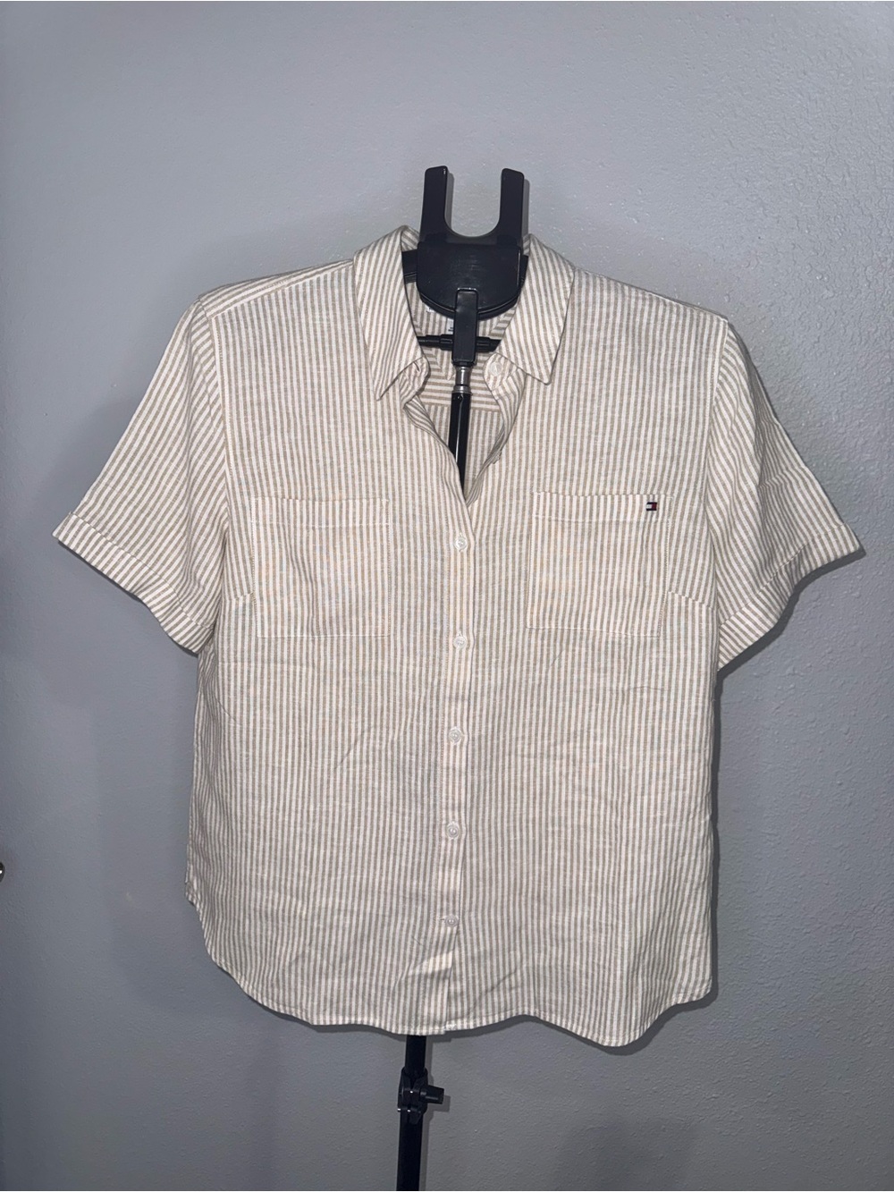 Tommy Hilfiger Women's M Tan White Striped Linen Blend Short Sleeve Button Shirt
